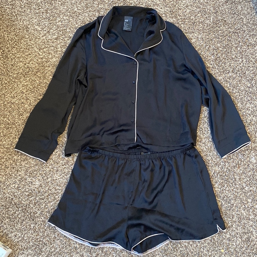 H&M silk like pajama set